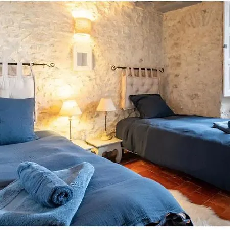 Le Des Remparts Sainte-Suzanne (Mayenne)