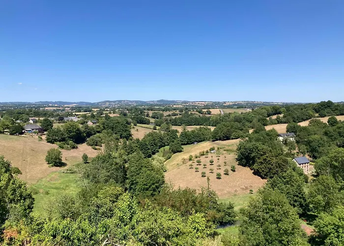 Le Des Remparts * Sainte-Suzanne (Mayenne)